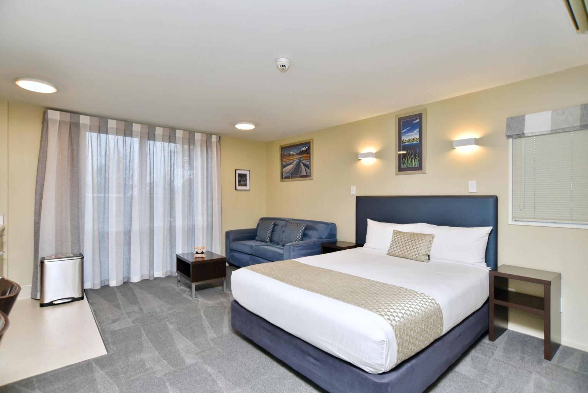 The Riverstone Motel