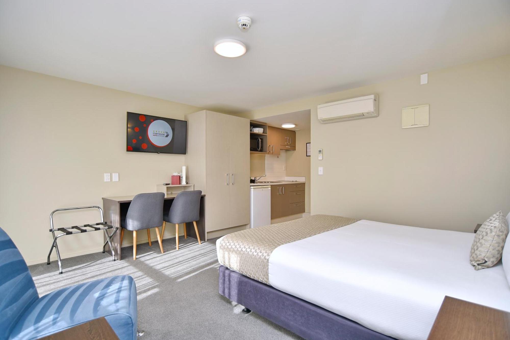 Motel The Riverstone